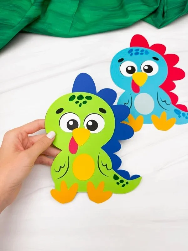 Free printable Dinosaur Turkey disguise template for creative activities.
