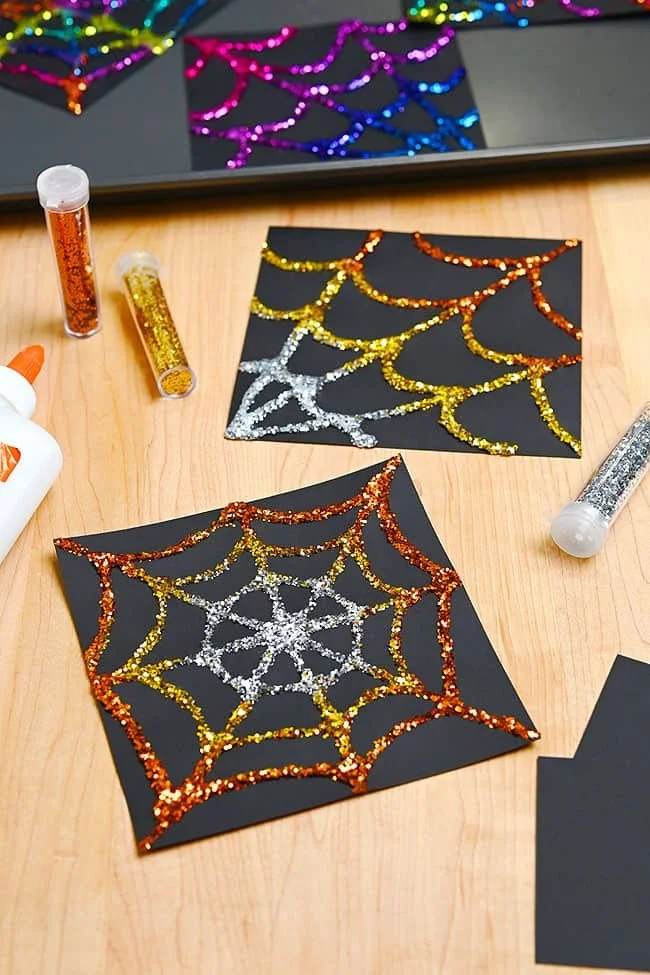 Glitter Spider Web | Fun Spider Web Glitter Craft
